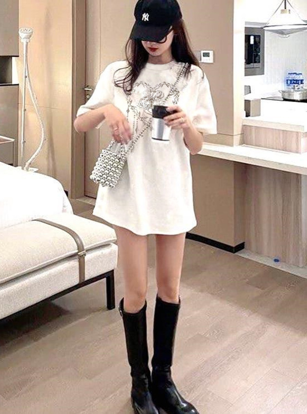 グラフィックプリントTシャツ