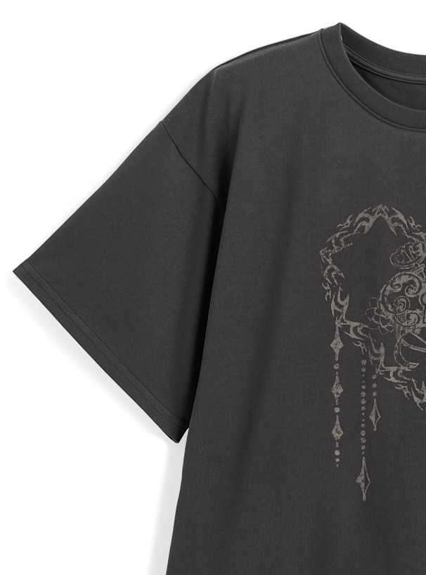 グラフィックプリントTシャツ