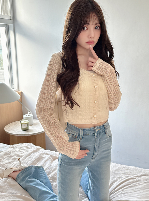 パールボタン透かし編みニットカーディガン