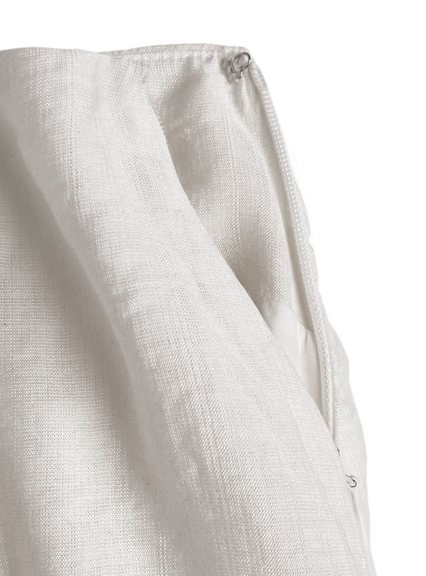 ILLIT アイリット BEB インパン裏地・ベルト付きアシンメトリーレースティアードスカート