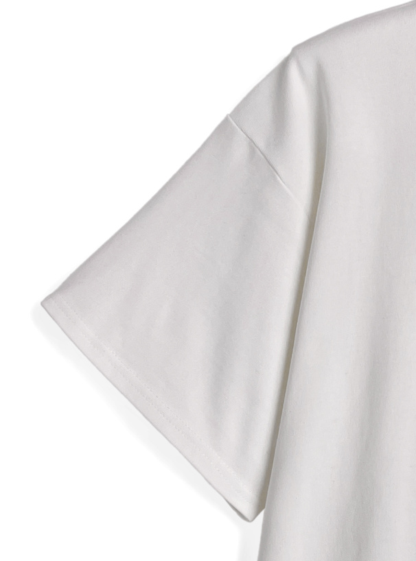 ラウンドネックTシャツ