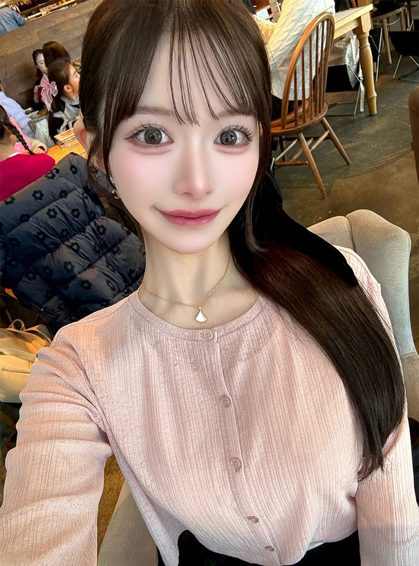 森香澄 接触冷感リブカーディガン