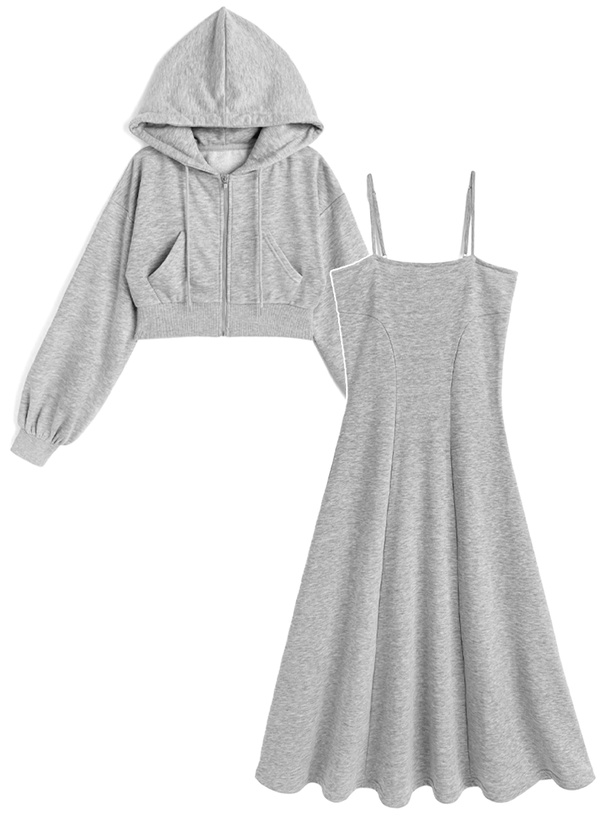 ショート丈パーカー×キャミソールワンピーススウェットセットアップ