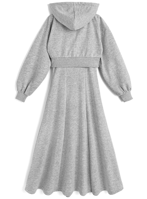 ショート丈パーカー×キャミソールワンピーススウェットセットアップ