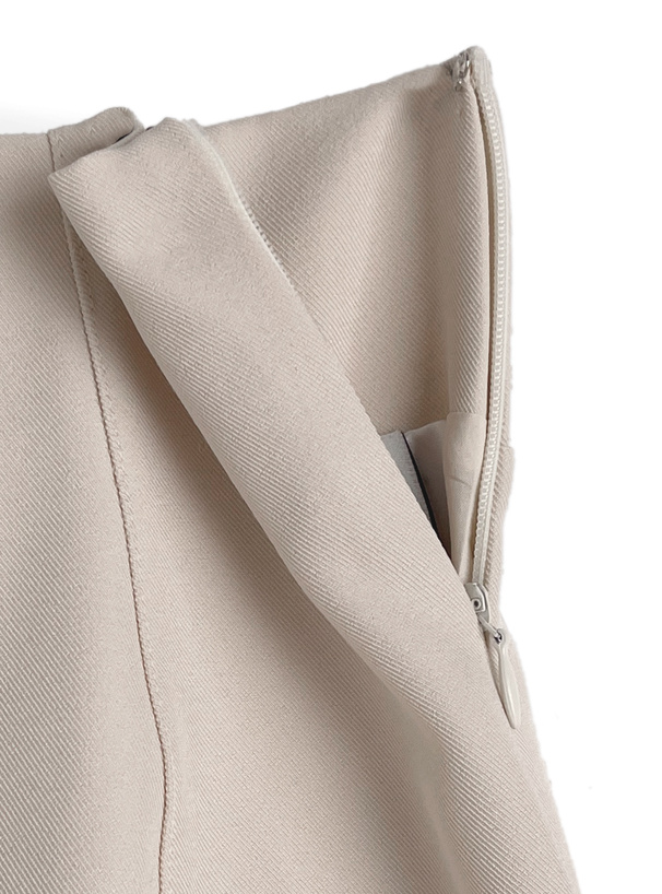 ハイウエストショートパンツ