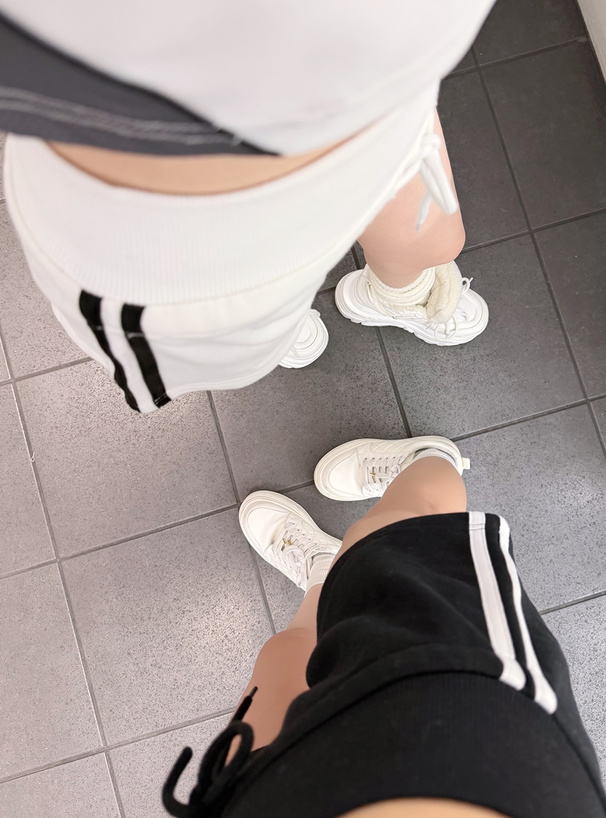 サイドラインスウェットショートパンツ