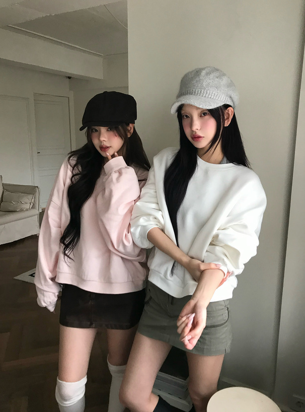 ショート丈スウェットトップス