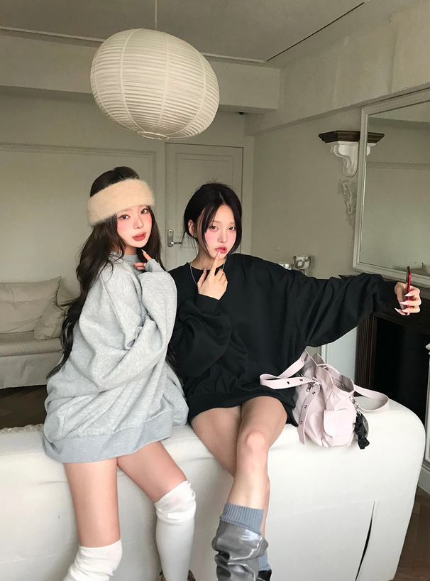 オーバーサイズスウェットトップス