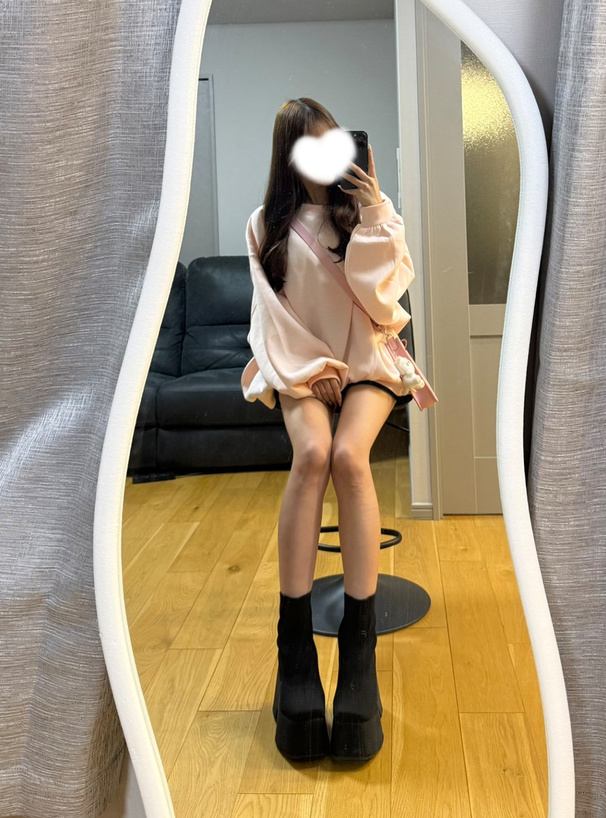 オーバーサイズスウェットトップス