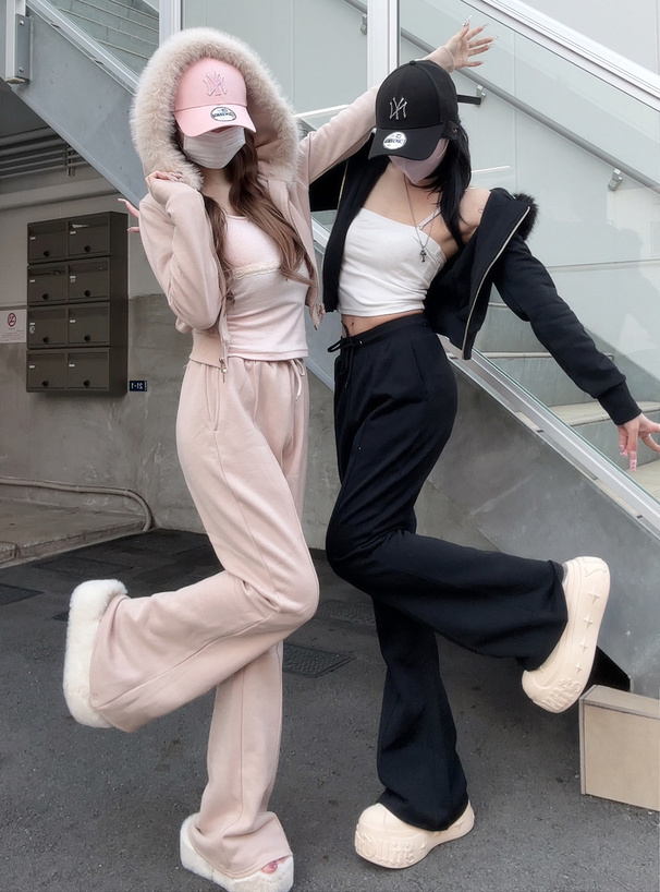 ファーフードパーカー×フレアパンツスウェットセットアップ[ru1548