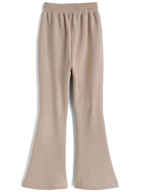 ファーフードパーカー×フレアパンツスウェットセットアップ