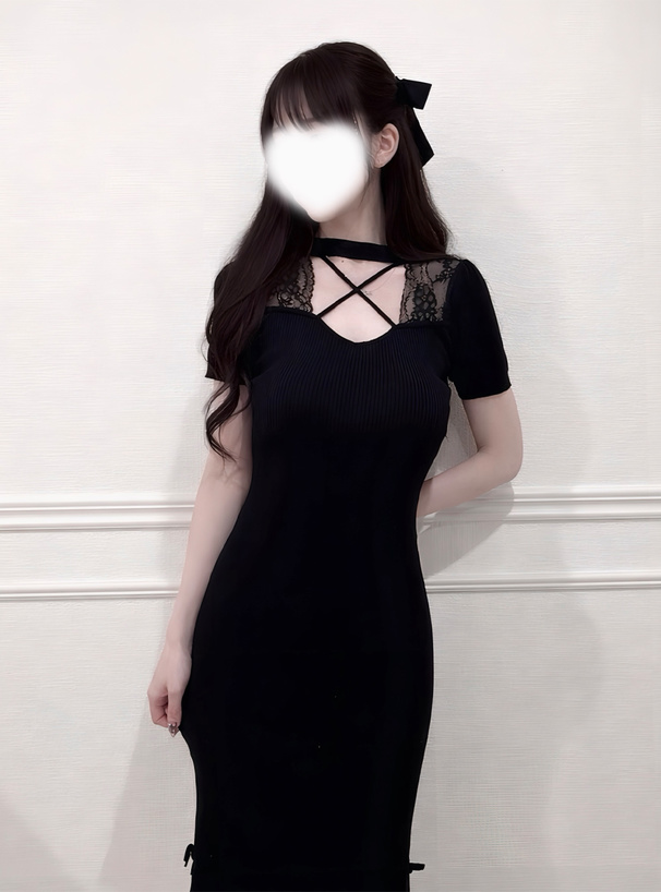 クロスネックレースリボンリブニットワンピース