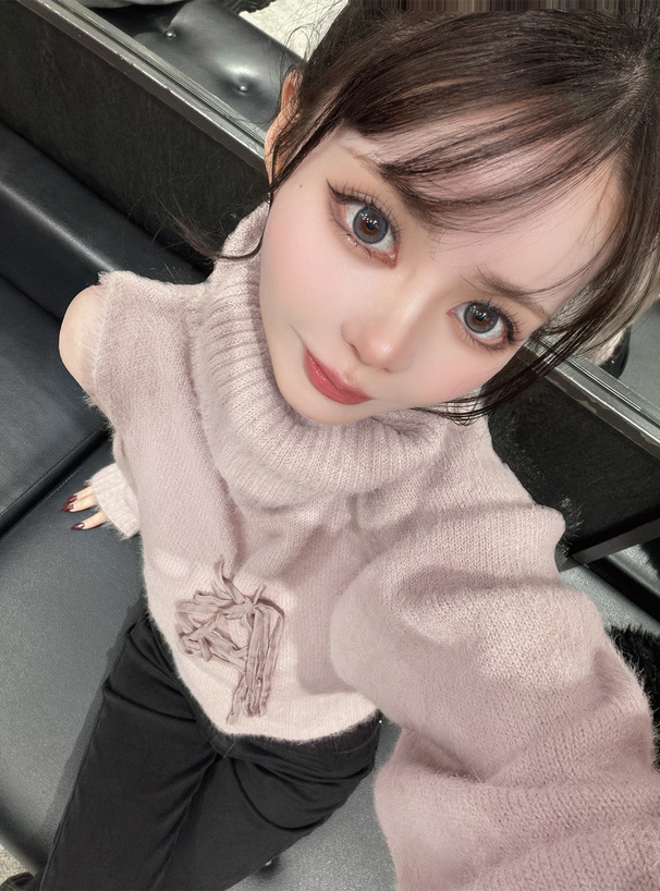 レースアップタートルネックトップス×ボレロシャギーニット