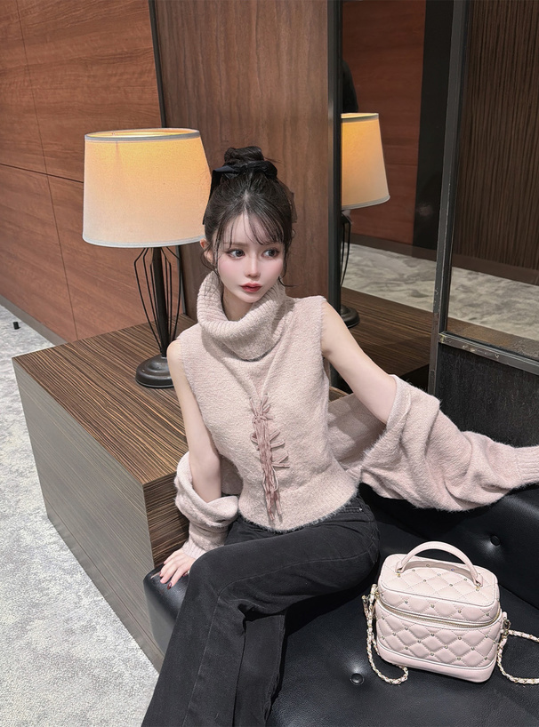 レースアップタートルネックトップス×ボレロシャギーニット