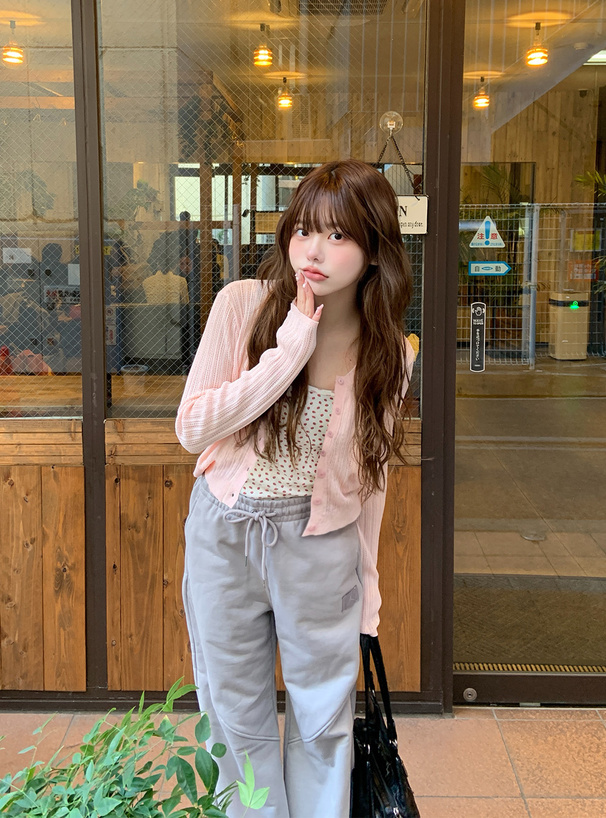 透かし編みニットカーディガン