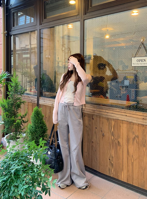 透かし編みニットカーディガン