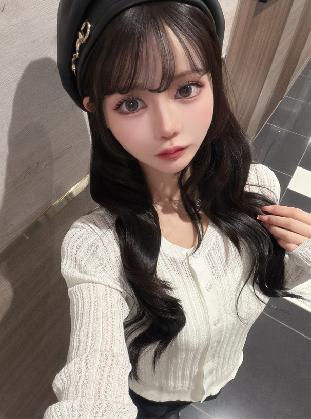 透かし編みニットカーディガン