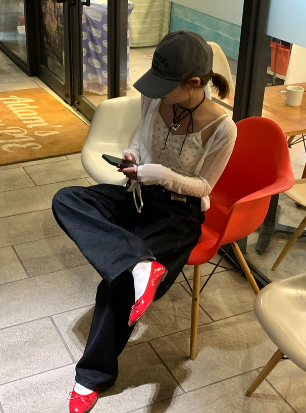 透かし編みニットカーディガン