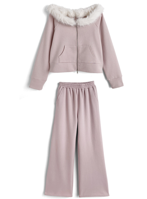 ファーオフショルダーパーカー×ワイドパンツスウェットセットアップ