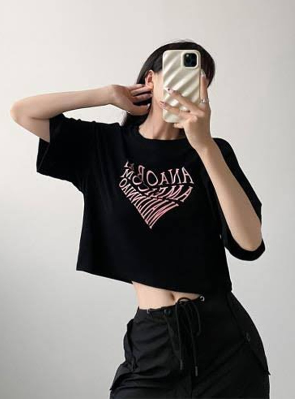 ハートロゴプリントTシャツ