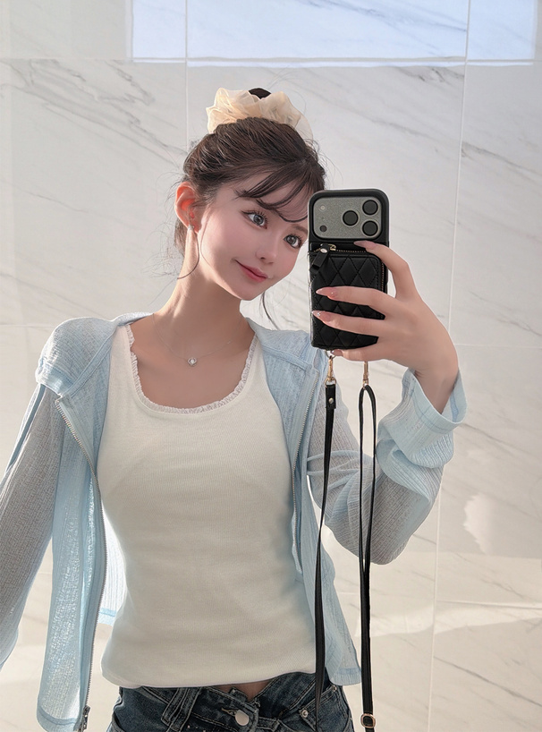 接触冷感ラウンドヘムシアーパーカー