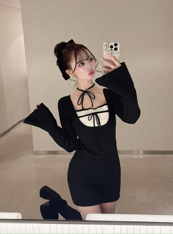 レイヤード風リボンニットミニワンピース