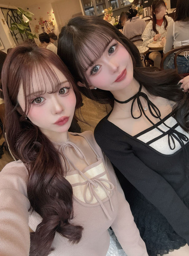 レイヤード風リボンニットトップス