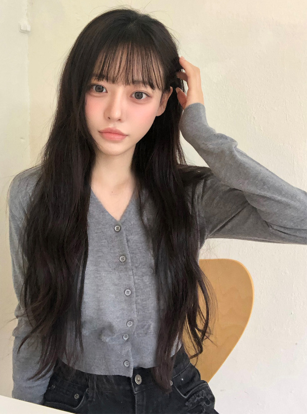 Vネックニットカーディガン