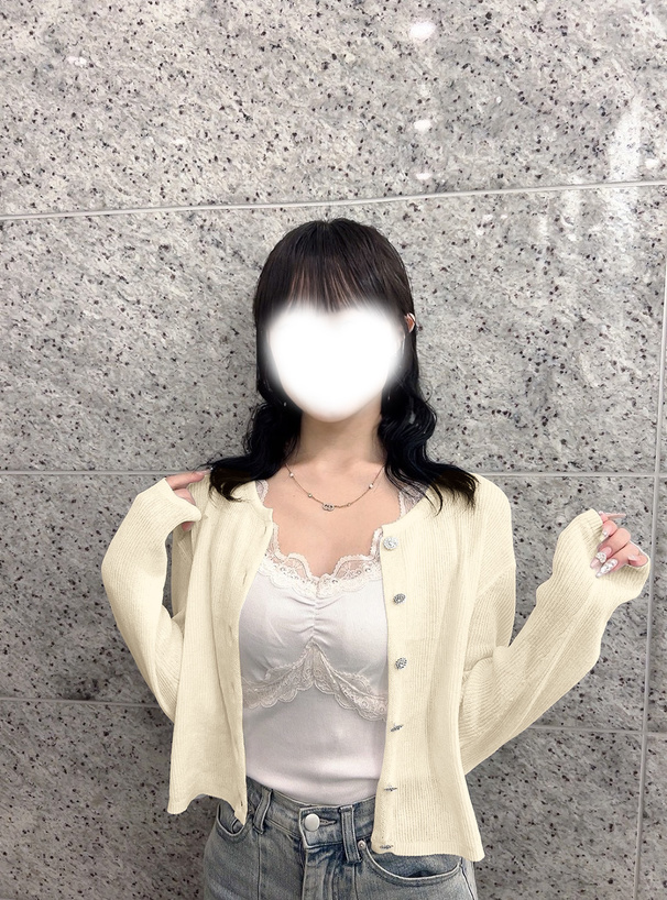 ビジューボタンシアーニットカーディガン