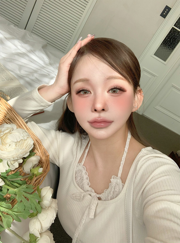 レースホルターネックレイヤード風リブトップス