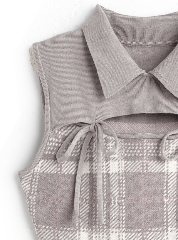 チェック柄フロントオープンリボンノースリーブニットミニワンピース