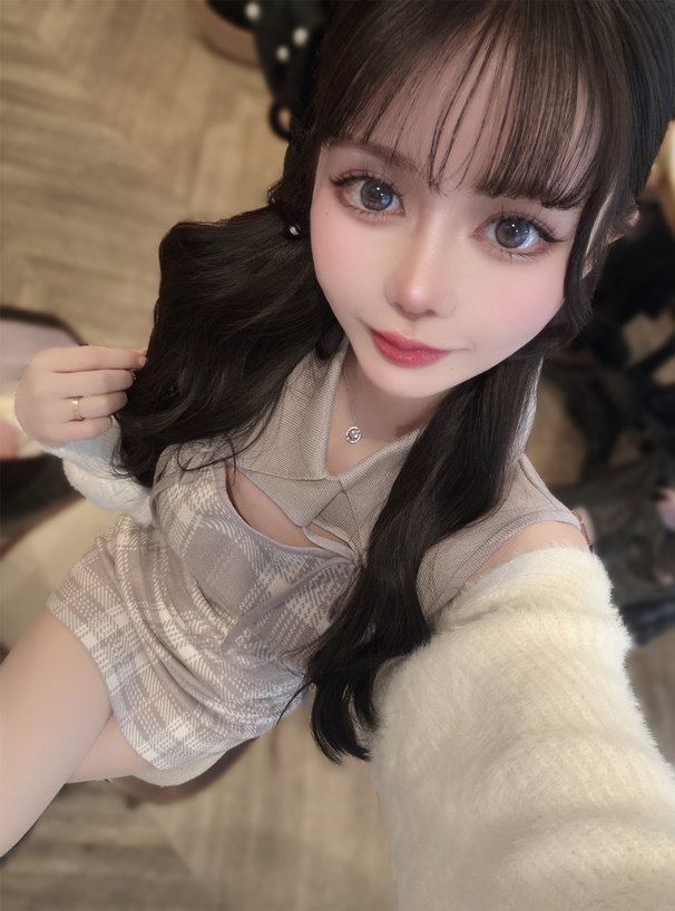 チェック柄フロントオープンリボンノースリーブニットミニワンピース