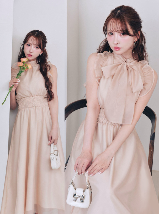 三上悠亜 シアーアメスリロングワンピース