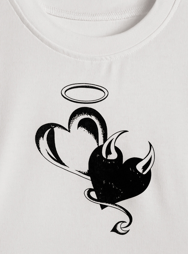 ハートプリントショート丈Tシャツ