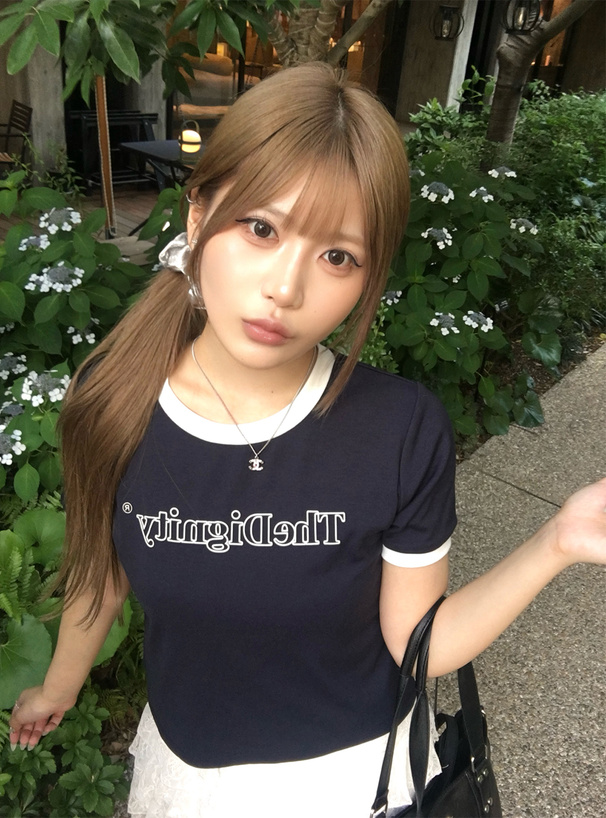 配色ロゴプリントTシャツ