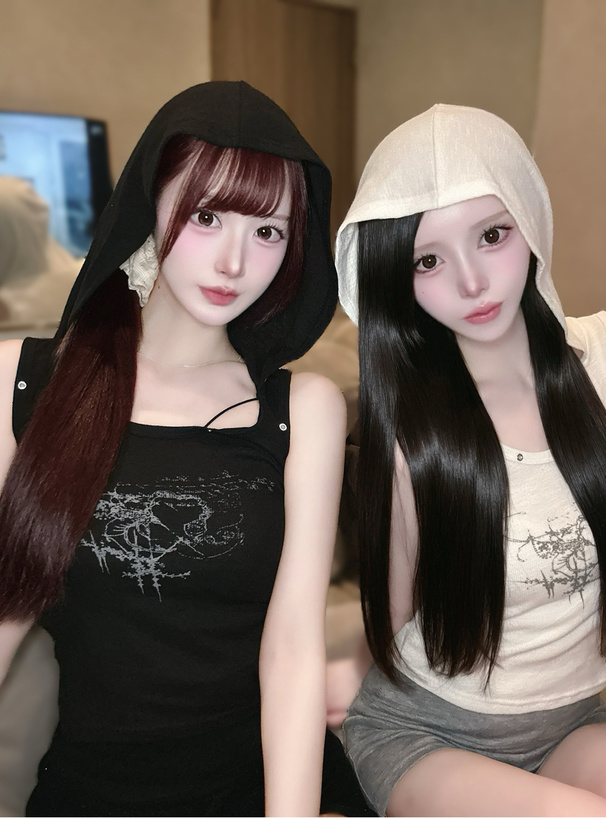 フード付きロゴプリントタンクトップ