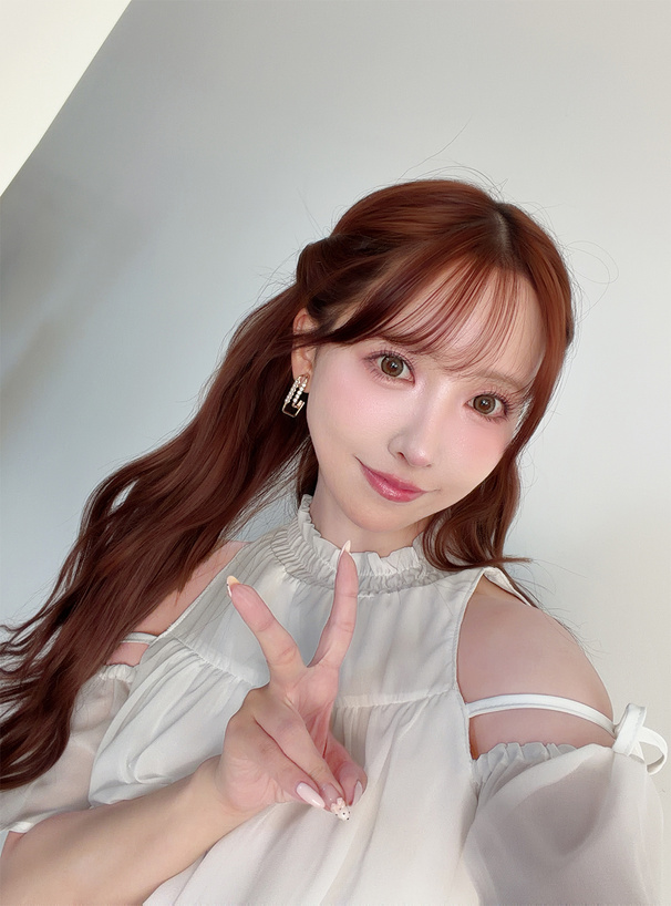 ショルダーオープンティアードフリルチュニック