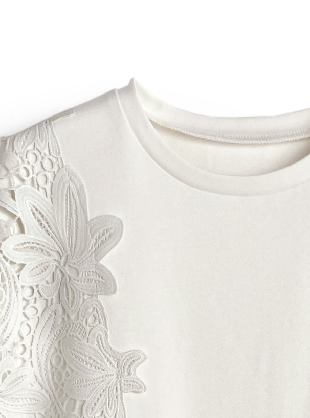フラワーレースフレンチスリーブトップス