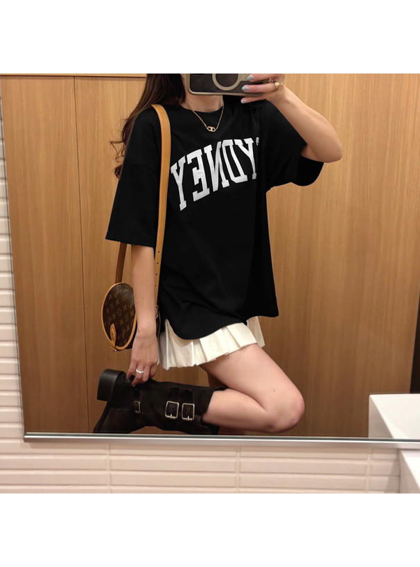 オーバーサイズロゴ刺繍Tシャツ
