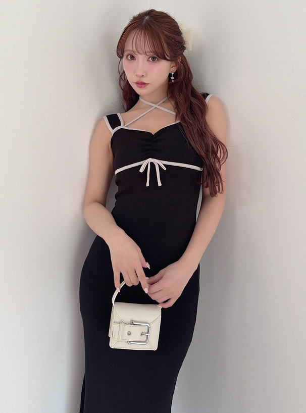 配色ホルターネックキャミソールニットワンピース