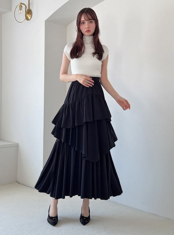 アシンメトリーティアードスカート