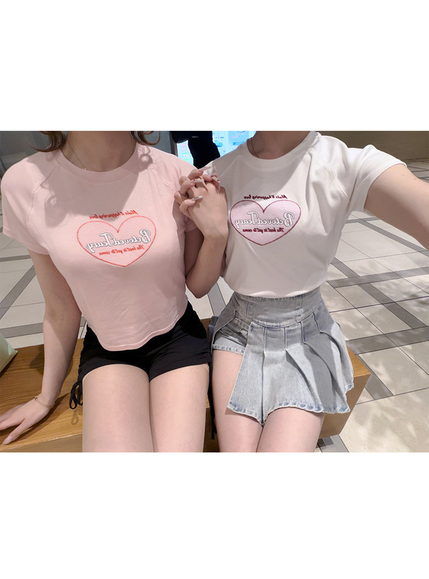 フェルトロゴ刺繍ラグランTシャツ