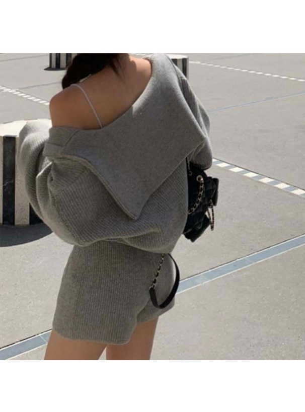 ジップトップス×ショートパンツニットセットアップ