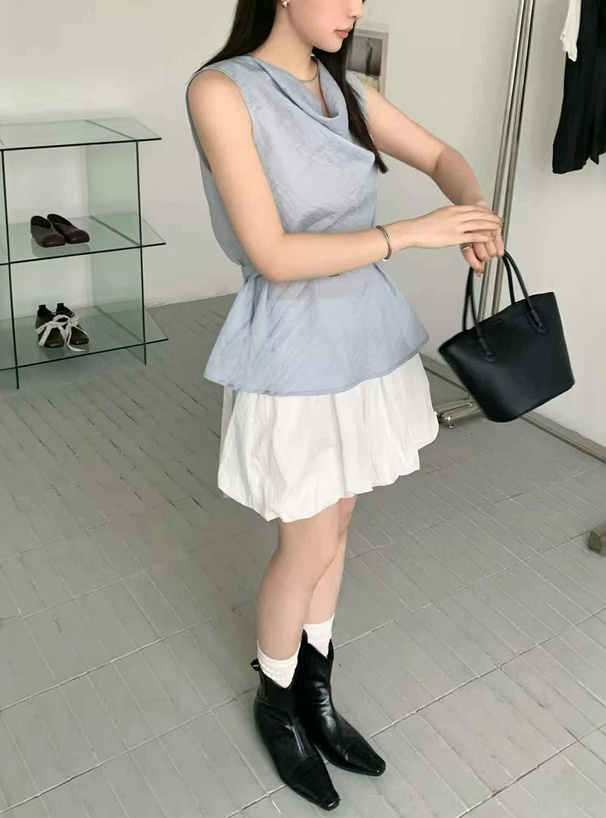 ベルト付きノースリーブドレープトップス