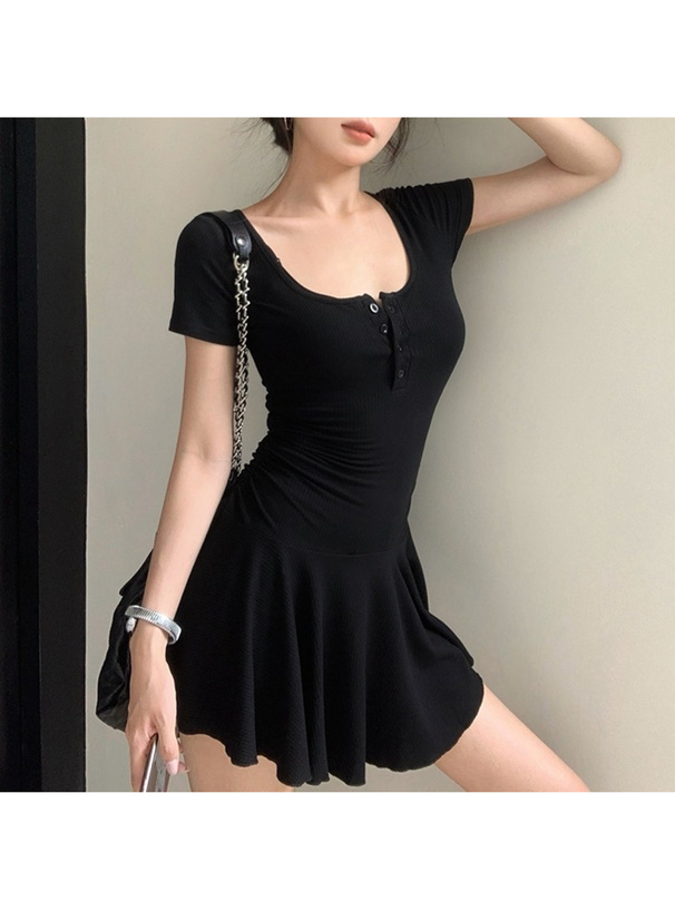 インパン付きヘンリーネックフレアミニワンピース