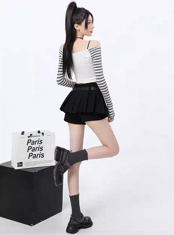 ベルト付きプリーツミニスカートパンツ