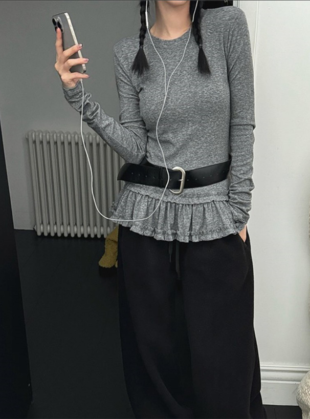 ぺプラムギャザーフリルトップス