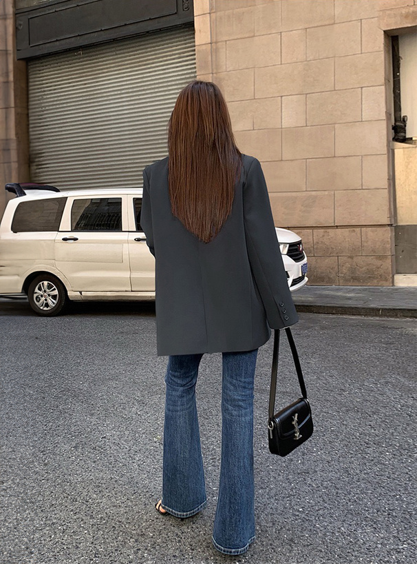 テーラードジャケット