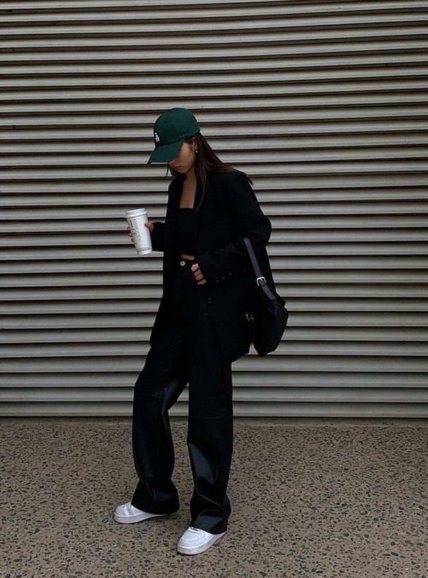 テーラードジャケット