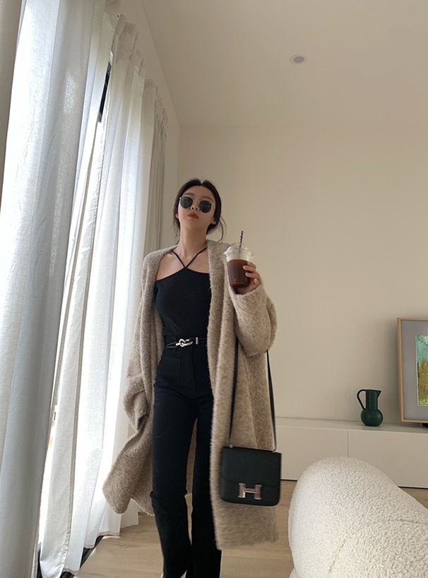 ホルターネックオフショルダーリブニットトップス